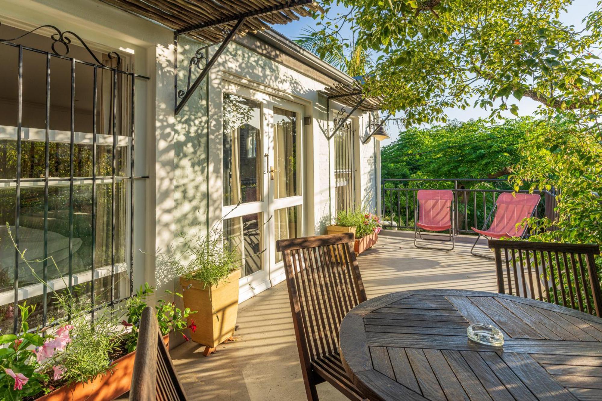 Guest house Hedge House 4*
